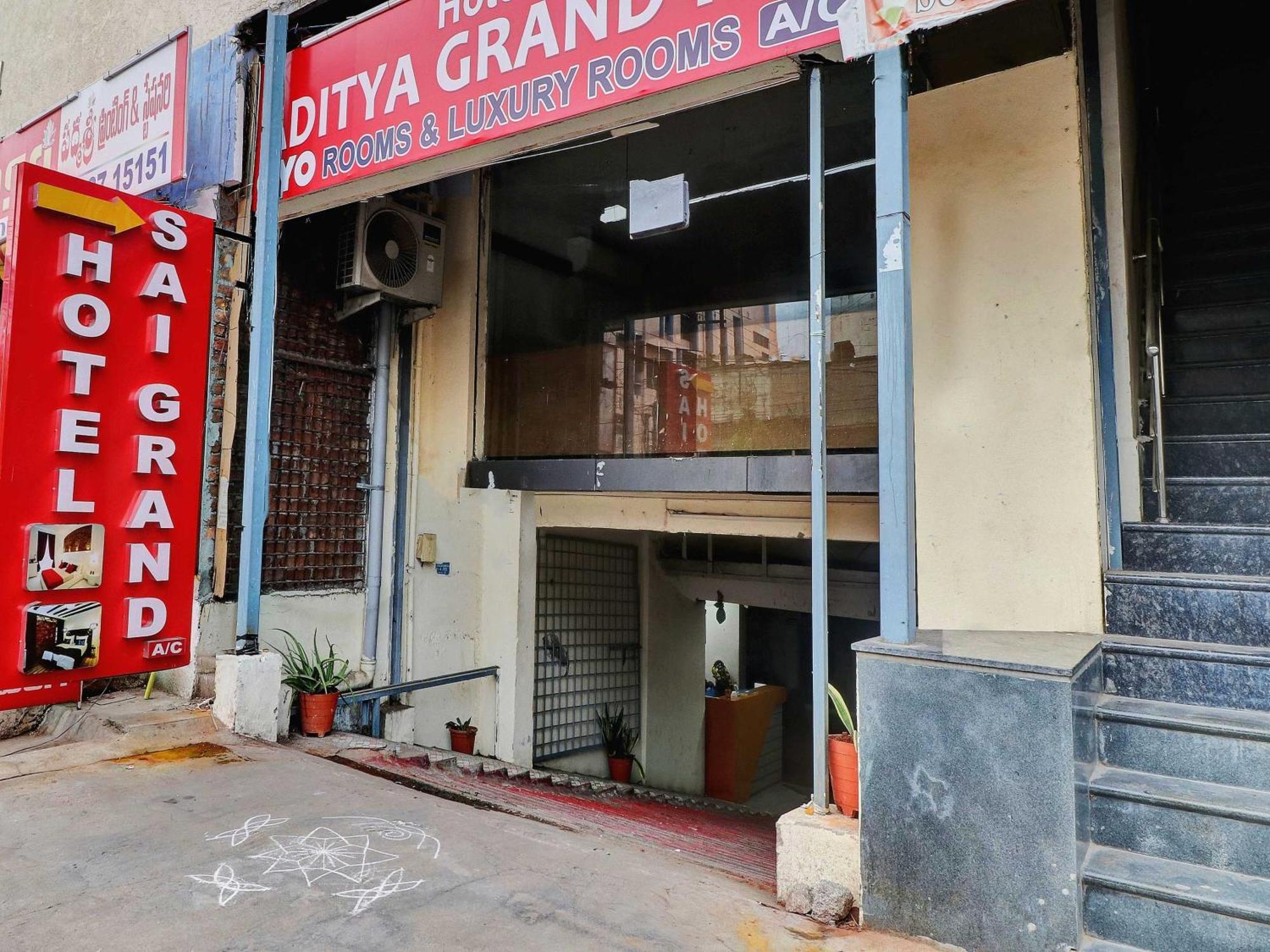 Hotel O Aditya Grand Inn Guntūr Extérieur photo